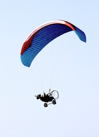 Gin Condor 2 - Paramotor Tandem